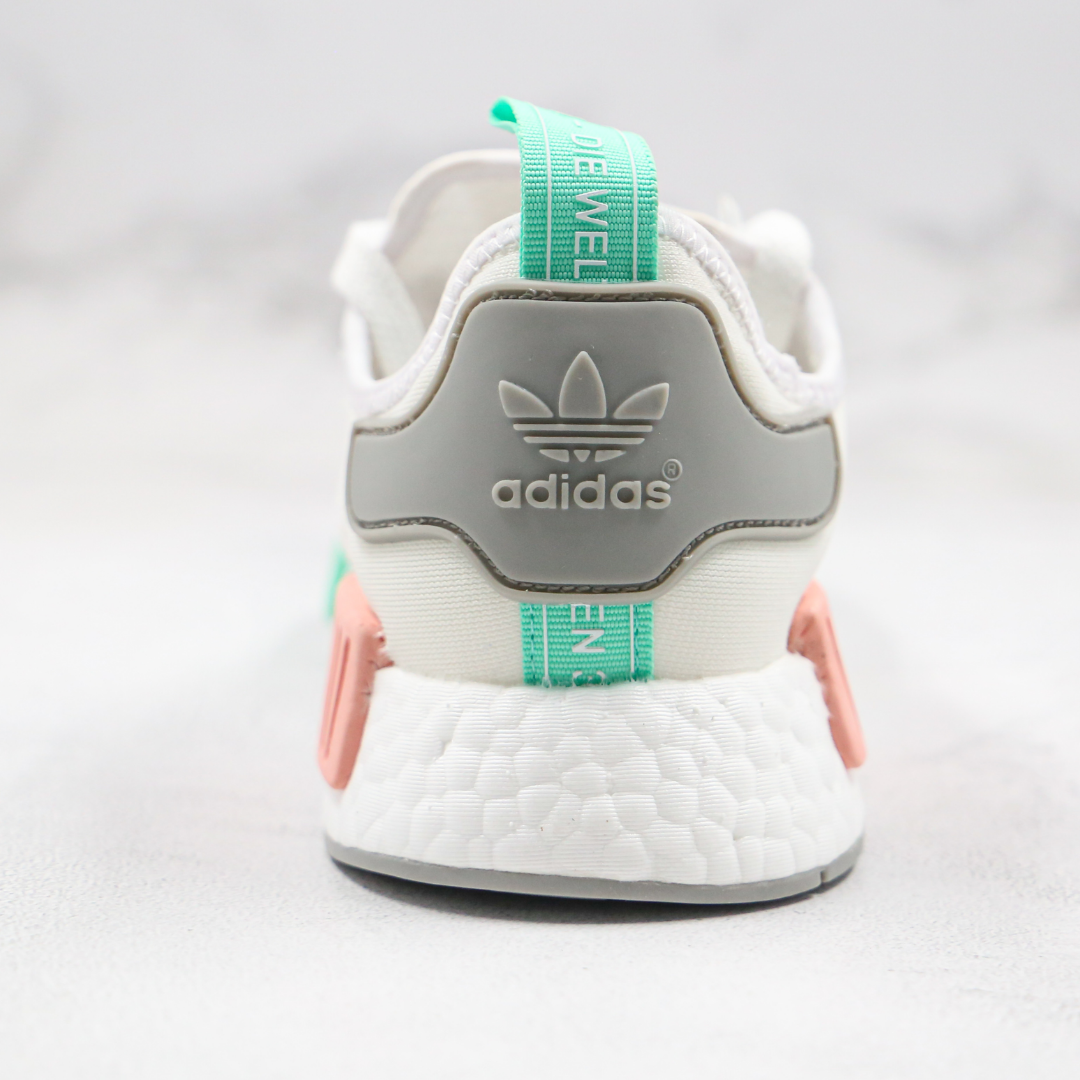 Tenis Adidas - NMD R1 FX Branco e Rosa - Feminino