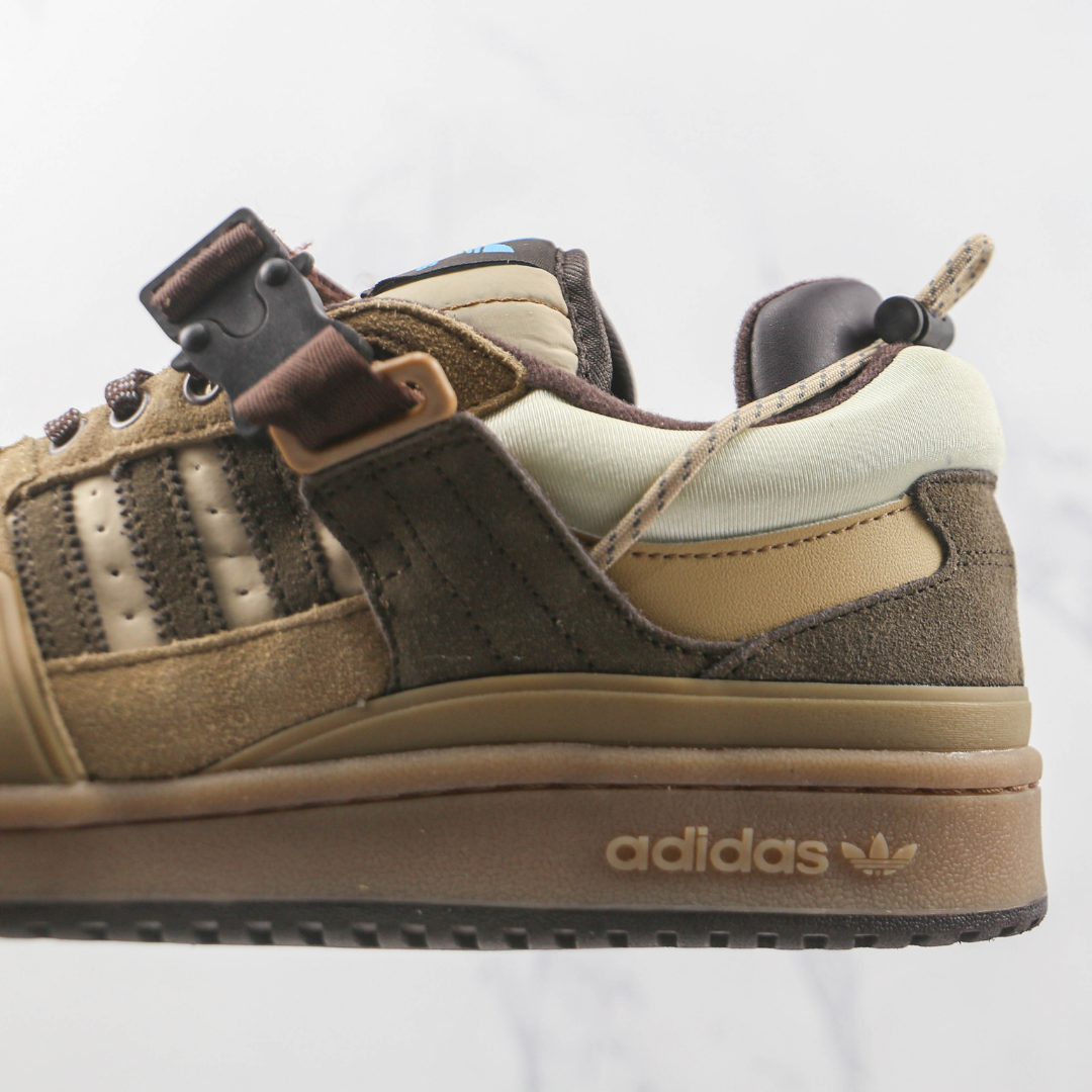 Tenis Adidas - Forum Low x Bad Bunny Buckle