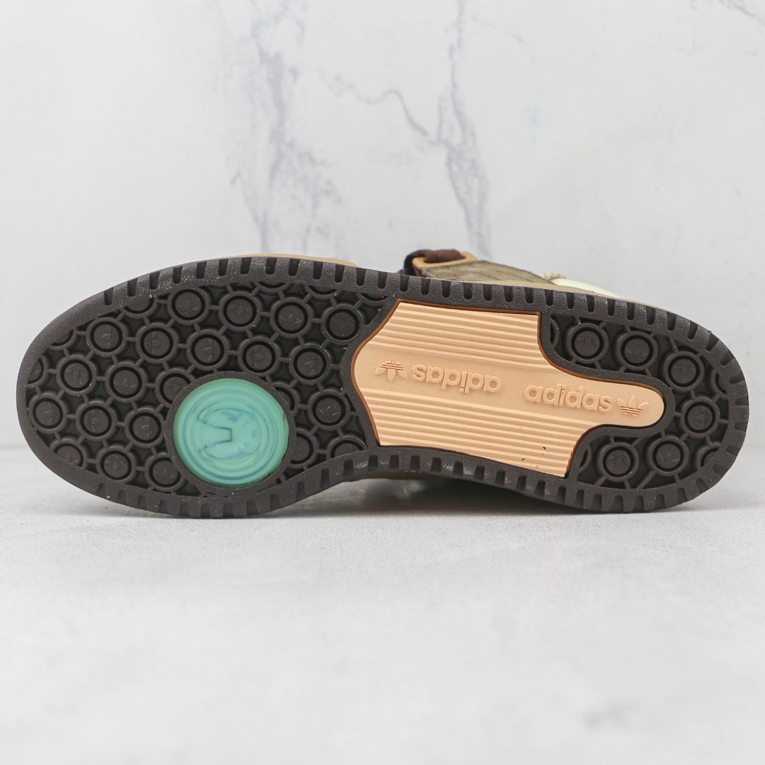 Tenis Adidas - Forum Low x Bad Bunny Buckle