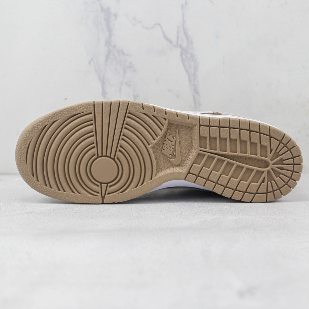 Tênis Nike Dunk Low - Ligth Cream