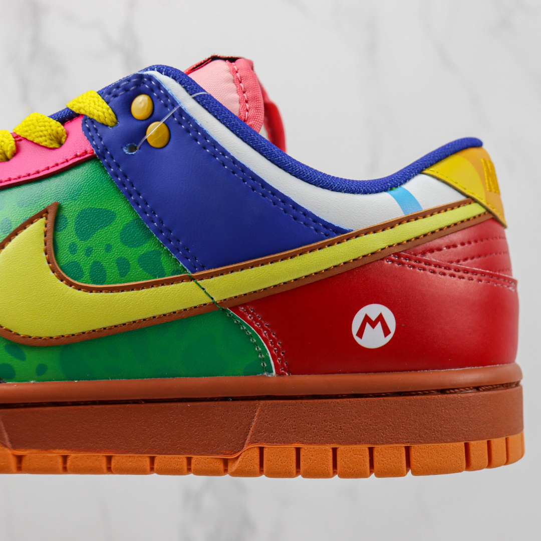 Tênis Nike Dunk Low - The Mario Bros