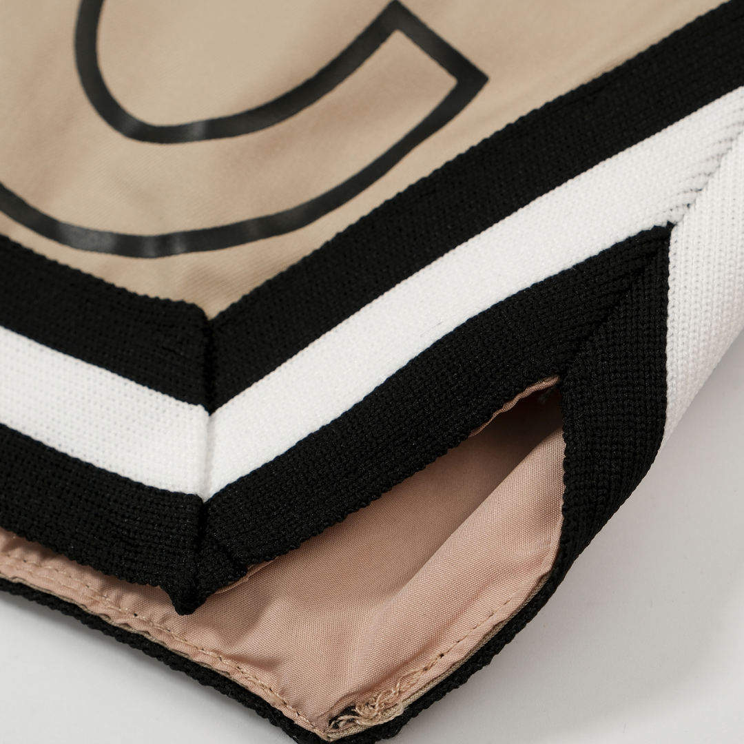 Shorth Rhude Court