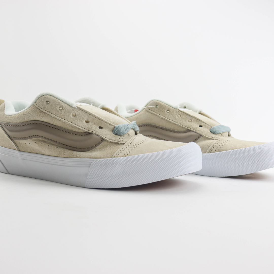 Tênis Vans - Knu Skool Cream