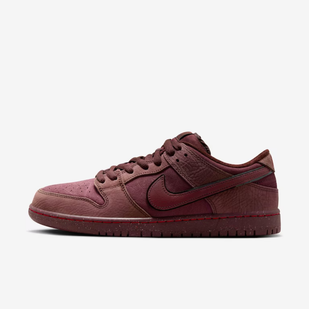 Tenis Nike SB Dunk Low - Burgundy Crush