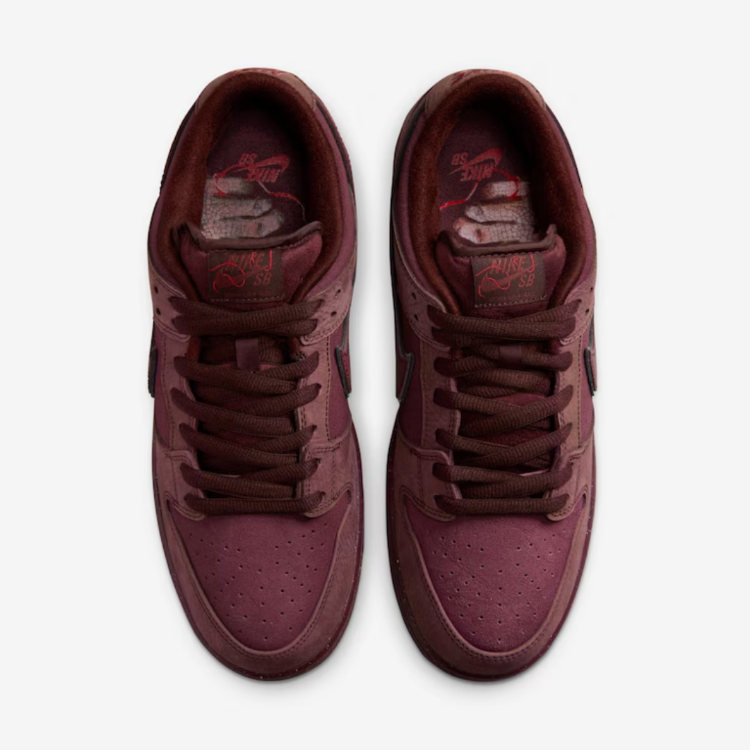 Tenis Nike SB Dunk Low - Burgundy Crush