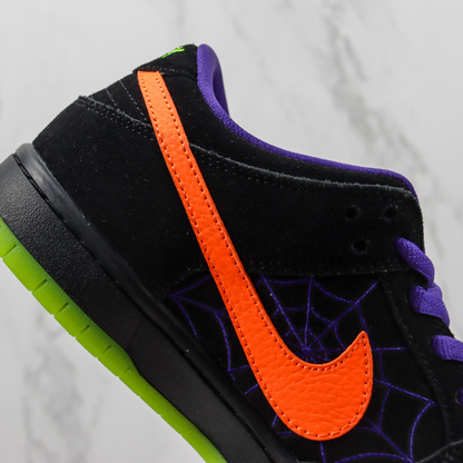 Tênis Nike SB Dunk Low Night of Mischief Halloween