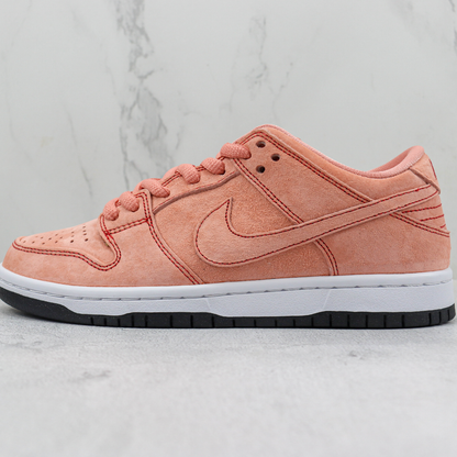 Tenis Nike Dunk Low - Pink Pig