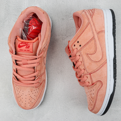 Tenis Nike Dunk Low - Pink Pig