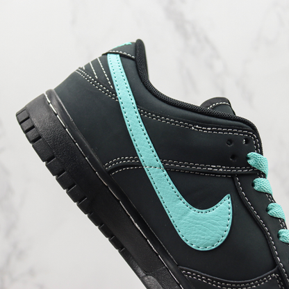 Tênis Nike Dunk Low X Tiffany