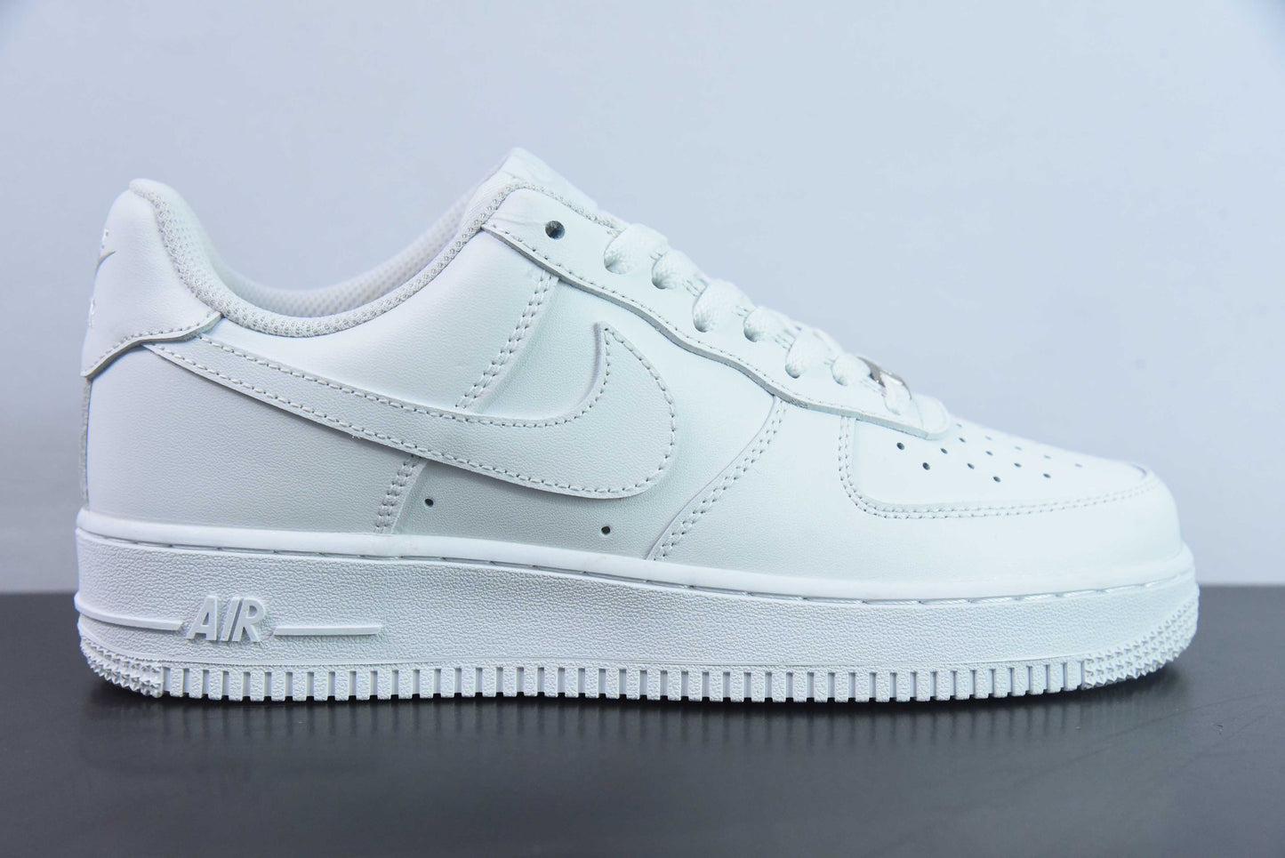 Tênis Nike Air Force 1 Branco (Unisex)