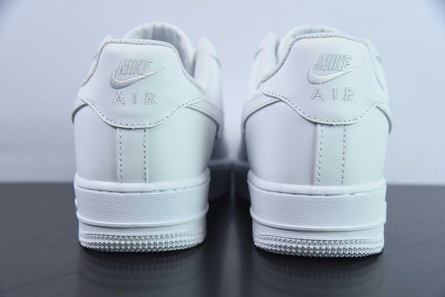 Tênis Nike Air Force 1 Branco (Unisex)