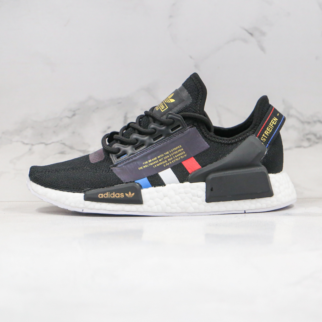 Tenis Adidas NMD R1 Preto e Branco