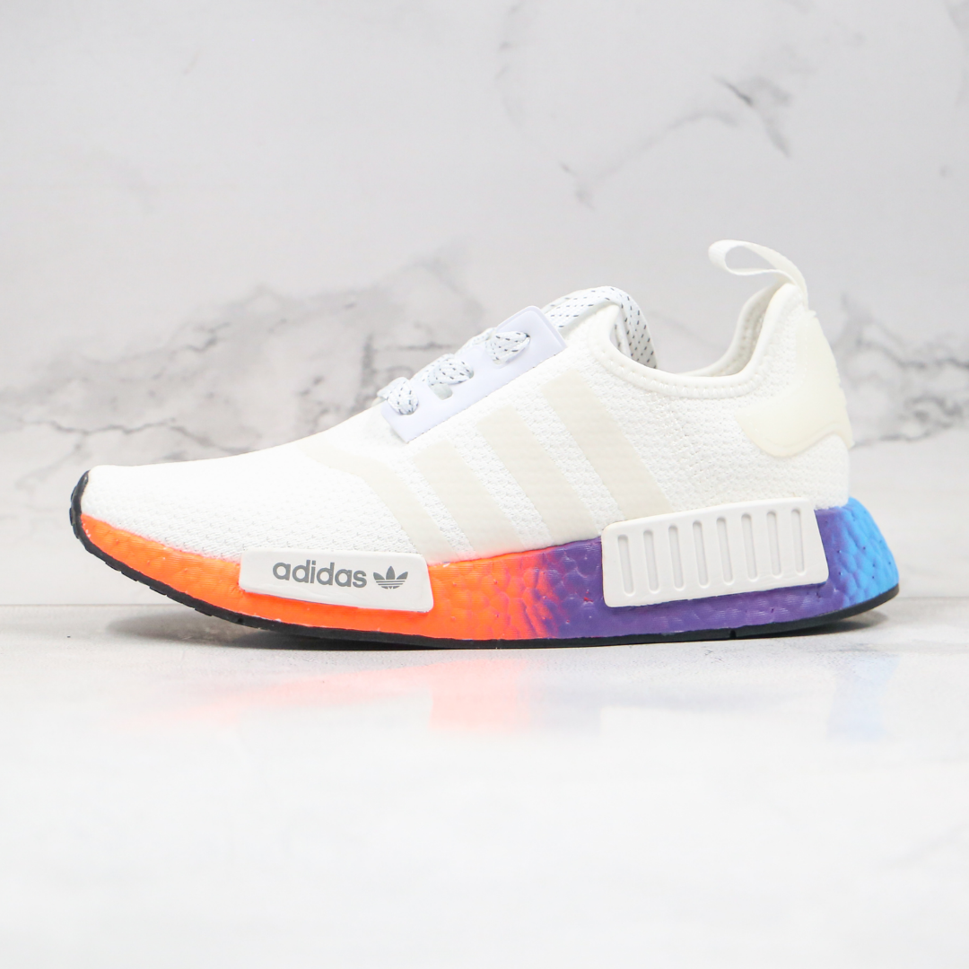 Tenis Adidas - NMD R1 Branco Unissex